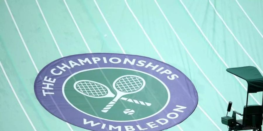 Das weltberühmte Rasen-Tennisturnier in Wimbledon wird sich trotz der Corona-Krise nicht für einen Pandemiefall versichern können. Foto: Steven Paston/PA Wire/dpa