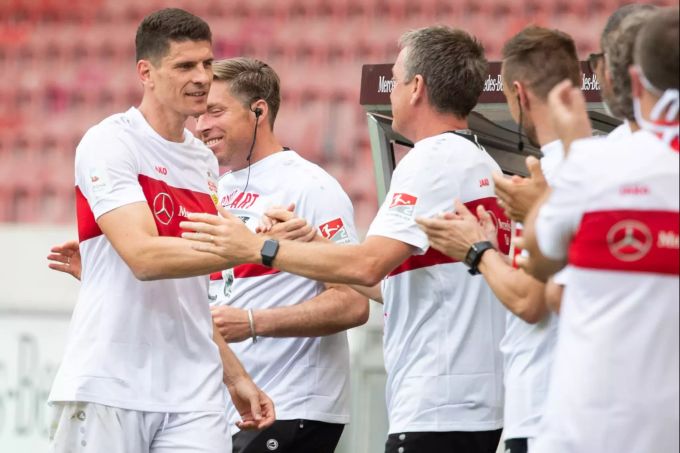 Mario Gomez bei seinem letzten Spiel für den VfB Stuttgart. Mario Gomez HSV