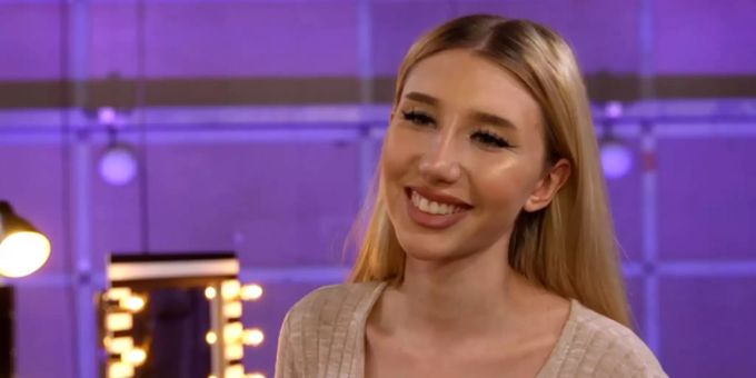 «GNTM» 2020: Tamara lächelt Backstage. GNTM