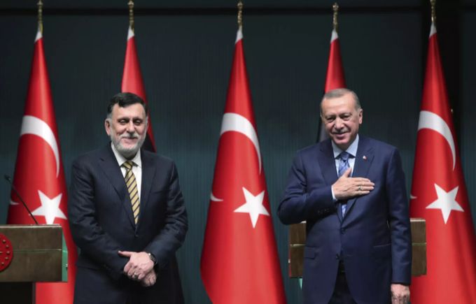 Der Präsident der libyschen Übergangsregierung Fayiz al-Sarradsch trifft am 4. Juni den türkischen Präsidenten Recep Tayyip Erdogan. Libyen Türkei Ägypten Krieg