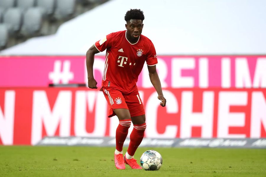 Auch Alphonso Davies von Bayern München darf sich Hoffnungen machen.