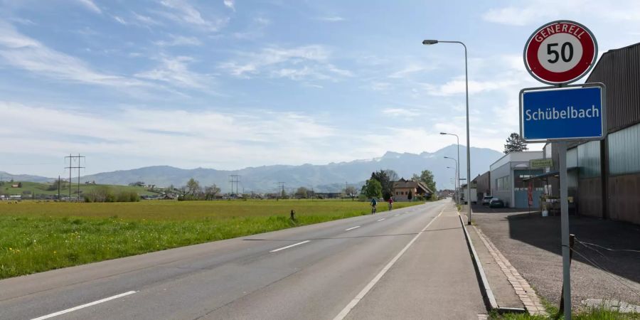 Ortseinfahrt Schübelbach in Siebnen.