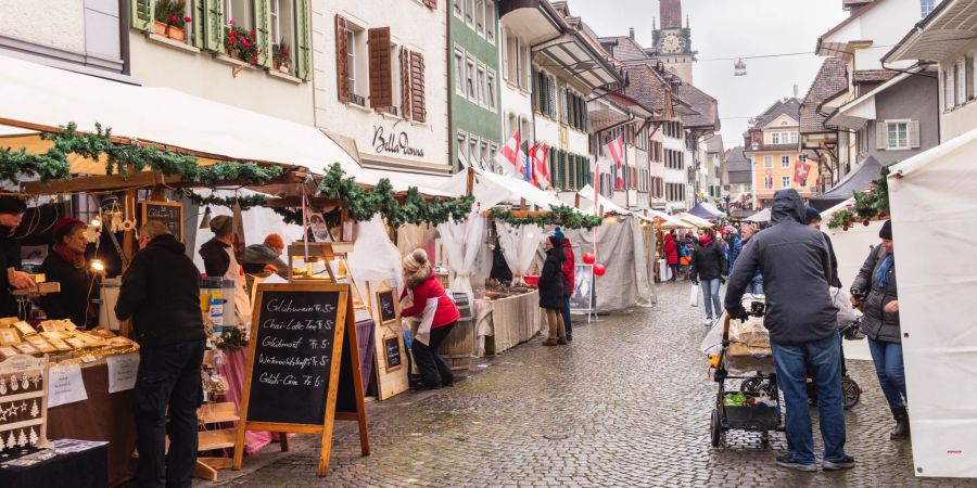 Weihnachtsmarkt der Sinne in der Altstadt von Zofingen. - Kanton Aargau