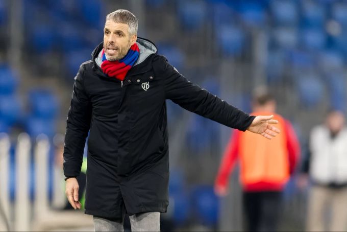 Einfache Ballverluste stören FCB-Coach Fabio Celestini sehr. Manchmal sind daran aber nicht nur seine Spieler schuld. fc basel