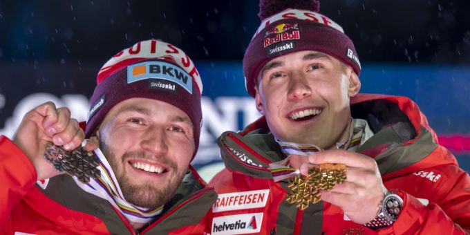 Franjo von Allmen (r.) und Alexis Monney räumten an der WM ab. Franjo von Allmen