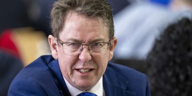 Albert Rösti priorisiert Ausbauprojekte