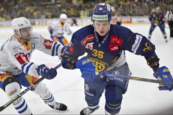 Simon Knak (rechts) steht mit dem HC Davos unter Druck. HC Davos
