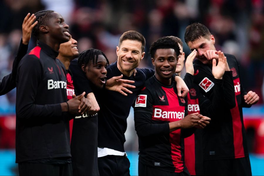 Bayer 04 Leverkusen steht kurz vor dem Gewinn der ersten Meisterschaft.