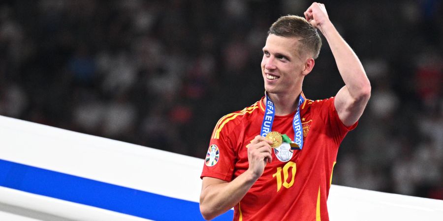 Auch Leipzig-Star Dani Olmo darf nicht fehlen.