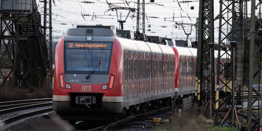 Nach erheblichen Einschränkungen im Bahnverkehr läuft wieder alles planmässig.