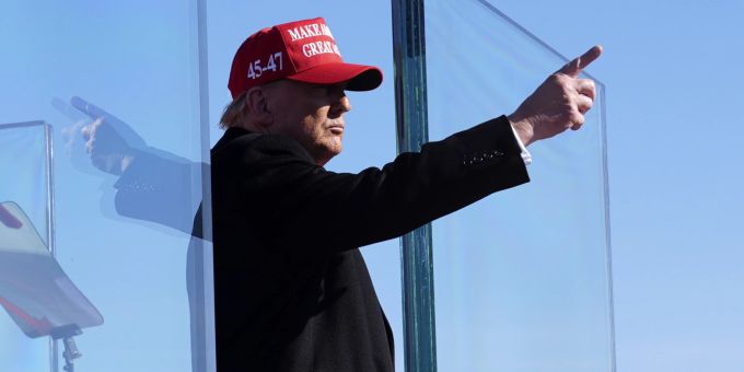Sollte Donald Trump die US-Wahlen 2024 gewinnen, wird sich der Bundesrat mit seinem Statement eher kurz halten. Donald Trump US-Wahlen