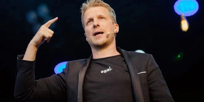 Oliver Pocher soll nicht mehr finanziell für seine Söhne mit Amira aufkommen. Oliver Pocher
