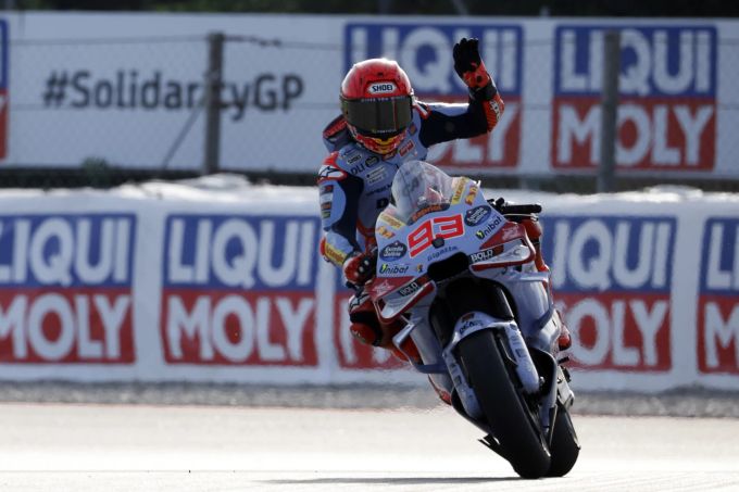 Marc Márquez wechselt in der MotoGP vom Gresini-Kundenteam zum Werksteam von Ducati. Marc Márquez MotoGP Ducati