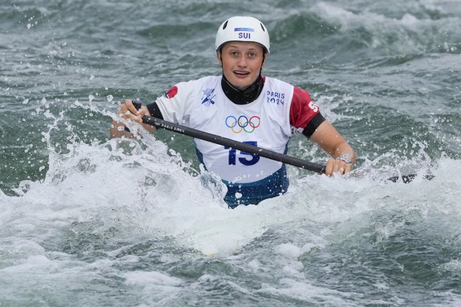 Kanutin Alena Marx holt als Achte ein olympisches Diplom.