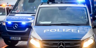 Am Gehweg - Polizist findet toten Säugling in Berlin-Neukölln