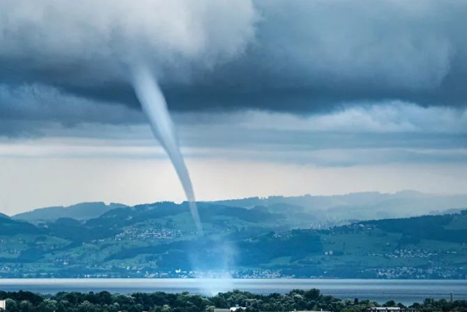 Wasserhose Tornado