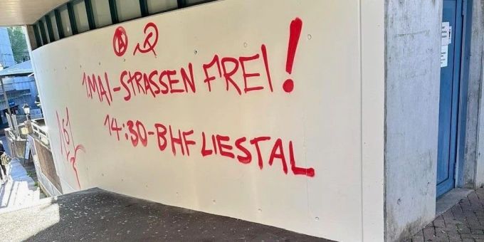 Vandalismus durch Linksextreme in Liestal verursacht einen enormen Sachschaden. Vandalismus Liestal BL