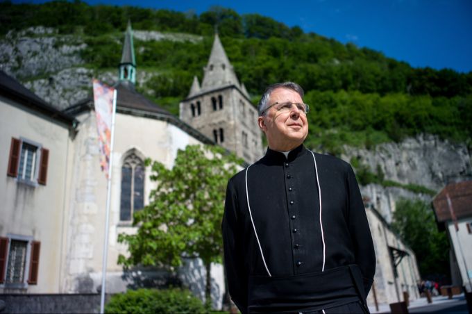 Der Abt von St. Maurice, Jean Scarcella, ist zurückgetreten. Maurice tritt