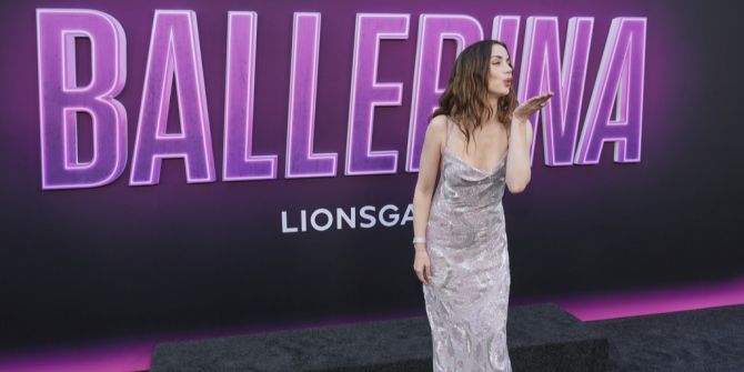 ana de armas tom cruise