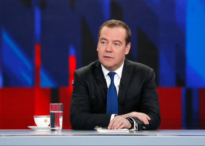 Russlands Ministerpräsident Dmitri Medwedew fällt immer wieder mit Drohungen gegen den Westen auf. Dmitri Medwedew