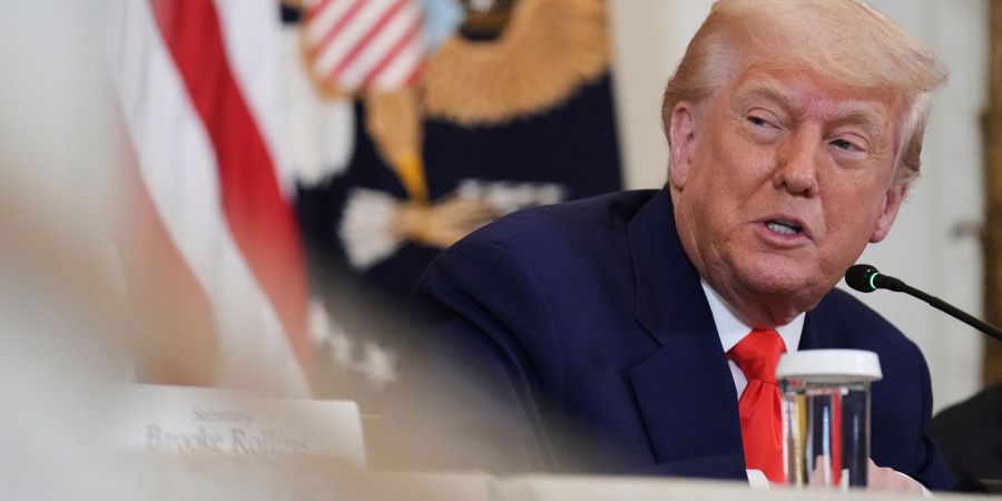 Trump droht der EU mit Zöllen - und gibt sich vorerst wenig kompromissbereit.