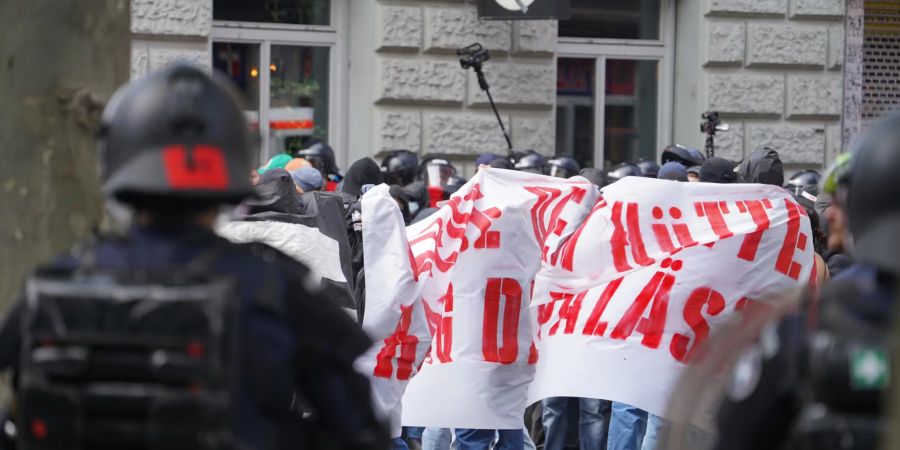 Die Stadtpolizei Zürich berücksichtigt im Hinblick auf den 1. Mai die «geopolitische Lage».