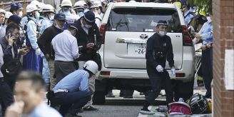 Sieben Verletzte - Mann in Japan rast mit Auto in Schülergruppe