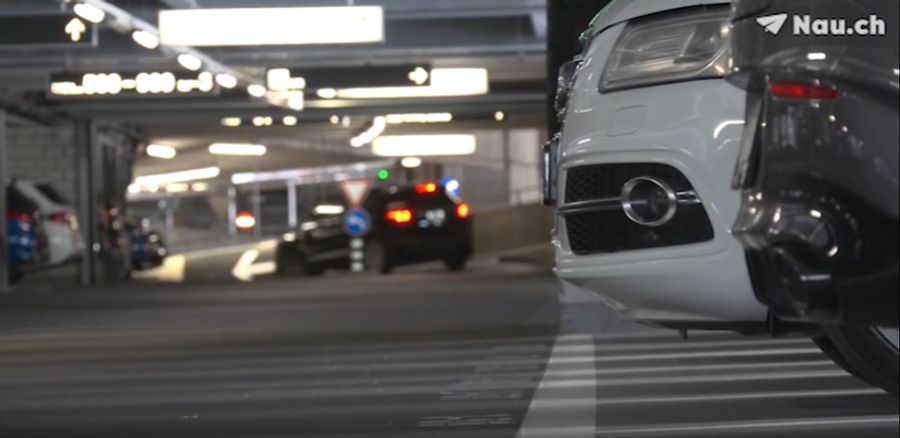 Der Grund für die Proteste: Die Parkplätze am Flughafen Zürich.