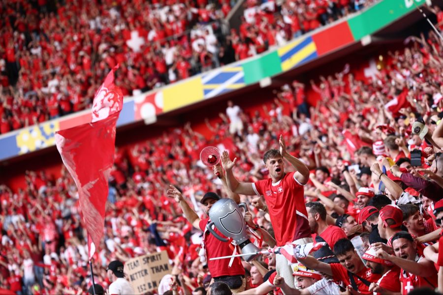 Das Kontingent mit den 500 vergünstigten Tickets pro Spiel sei sofort vergriffen gewesen.