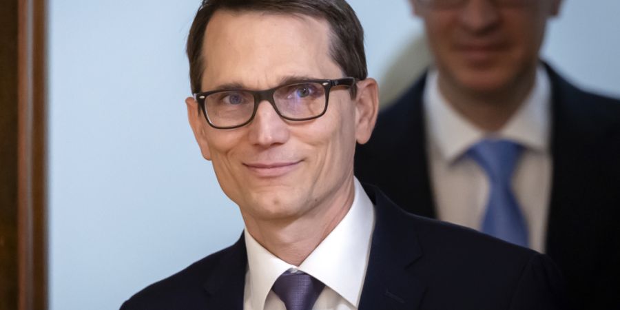 SNB-Präsident Martin Schlegel hat 2025 etwas geringere Vergütungen erhalten als sein Stellvertreter Antoine Martin. (Archivbild)