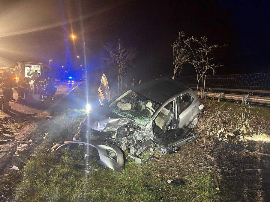 An den Fahrzeugen entstand Totalschaden.