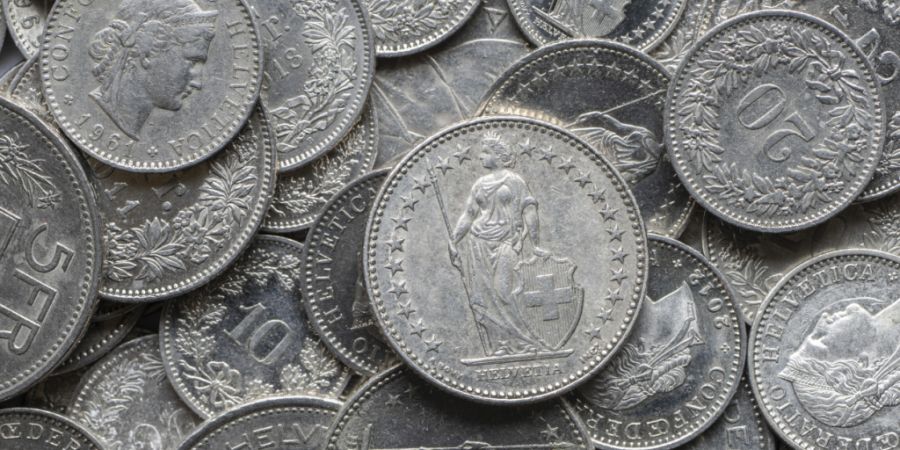 Rund 683'700 Steuererklärungen flattern in diesen Tagen in Berner Briefkästen. (Symbolbild)