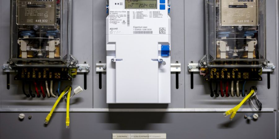 Die Strompreise der Gemeindewerke Arth SZ sorgten in der Bevölkerung für Kritik. Ein Verkauf des Gemeindewerke Arth (gwa) soll die Tarife senken. (Symbolbild)