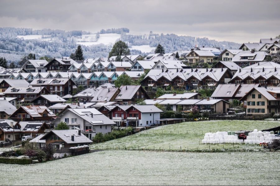 In der neuen Woche folgte der Wetterumschwung – mit Schnee bis ins Flachland.