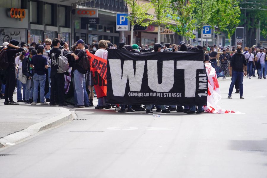 Grund dafür sind Demonstrationen zum 1. Mai.