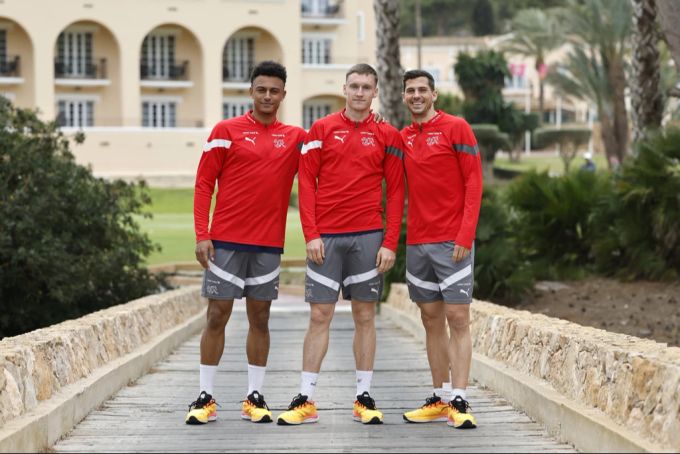Dan Ndoye, Michel Aebischer und Remo Freuler (vlnr) erhalten bei Bologna einen neuen Coach. Nati