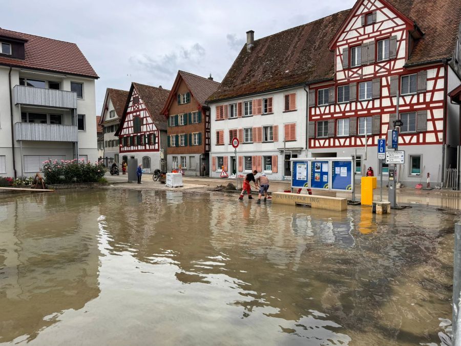 Auch in Berlingen TG ist der Bodensee über die Ufer geschwappt.