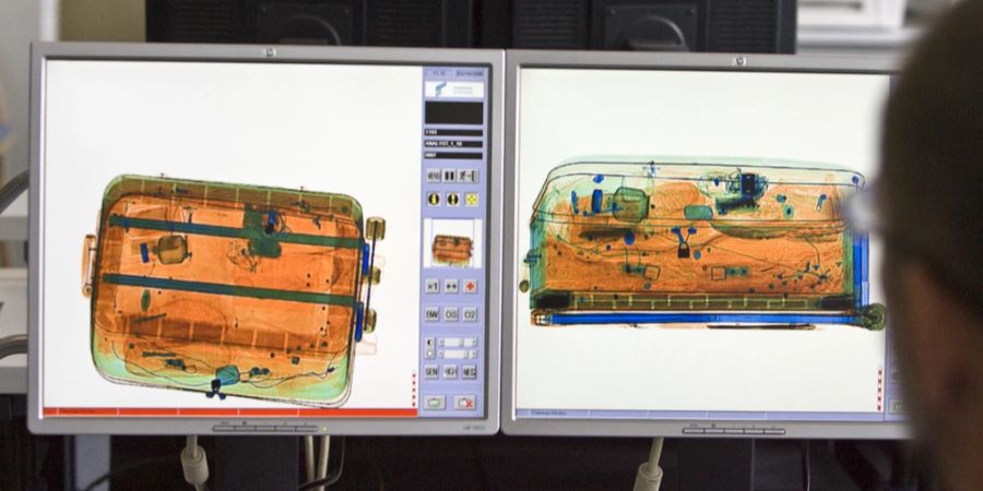 Koffer Scan auf Bildschirmen Flughafen Zürich