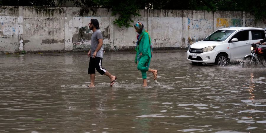 In Pakiston sind nach Monsunregenfällen bislang mehr als 200 Menschen gestorben. (Archivbild)