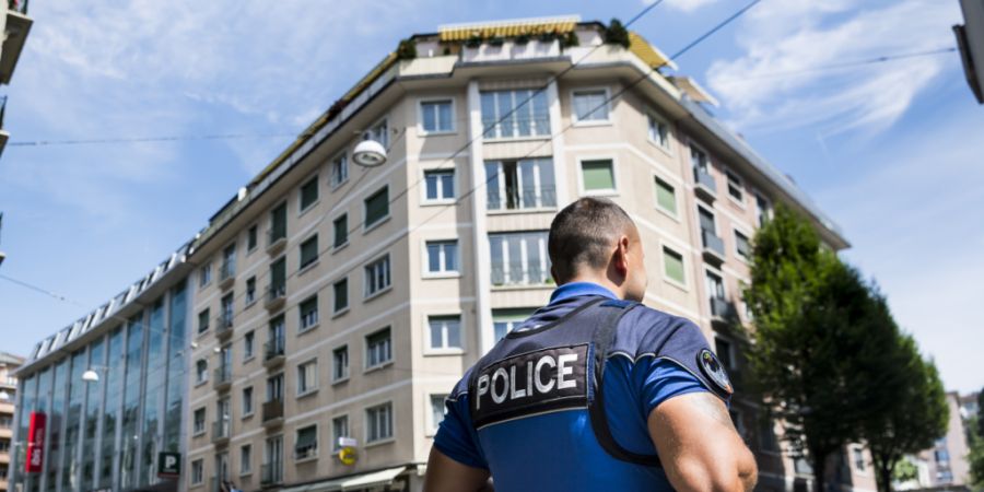 Laut der Stadtpolizei Lausanne wurde die 21-jährige Frau leblos in einer McDonald's-Filiale im Stadtzentrum aufgefunden. (Symbolbild)