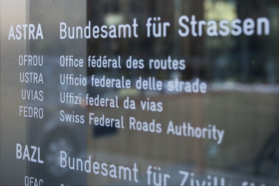 Wie das Astra in einem internen Papier schreibt, hat sich die Walliser Bauleitung bei umstrittenen Rechnungen auf die Seite der Bauunternehmen gestellt.