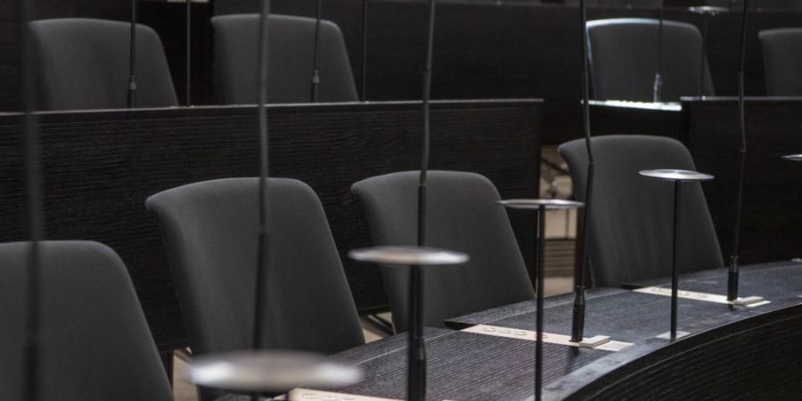 Die Staatspolitische Kommission des Luzerner Kantonsrates unterstützt einen Mantelerlass über neue Unvereinbarkeitsvorschriften für Ämter in Behörden und Gremien einstimmig. In zwe...