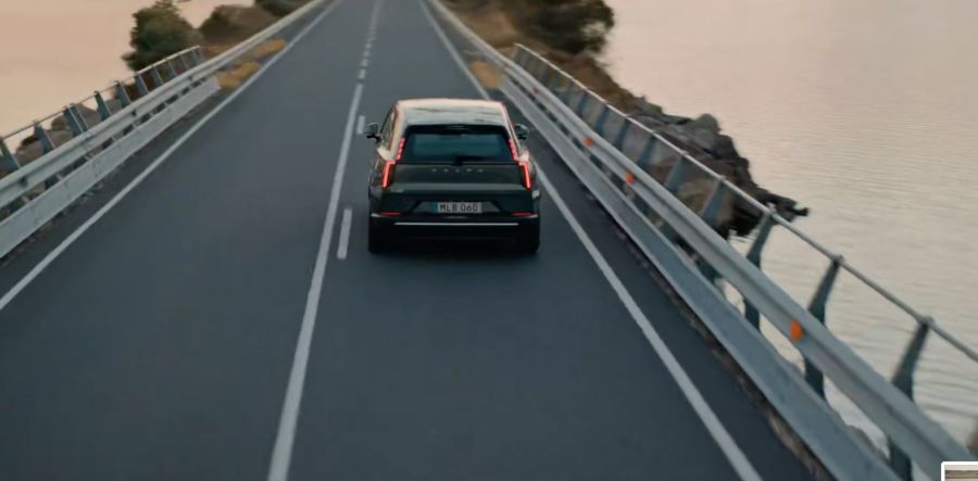 Volvo EX60