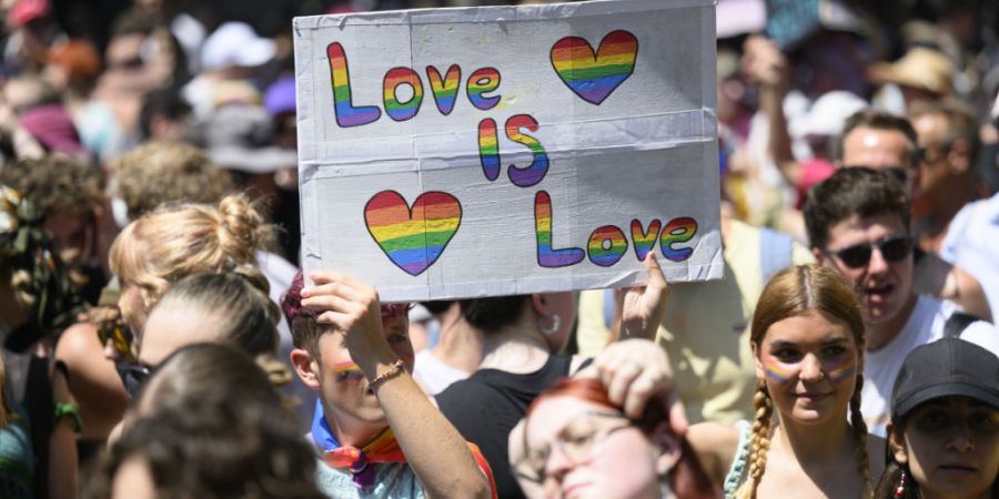 Die Zurich Pride will 2027 wieder auf dem Kasernenareal ein Fest feiern. (Archivbild)