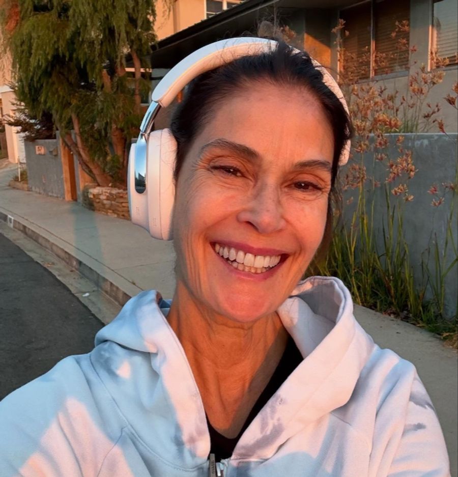 Zeigt lächelnd ihre Falten: Für Teri Hatcher hat jede «Linie» eine Geschichte.