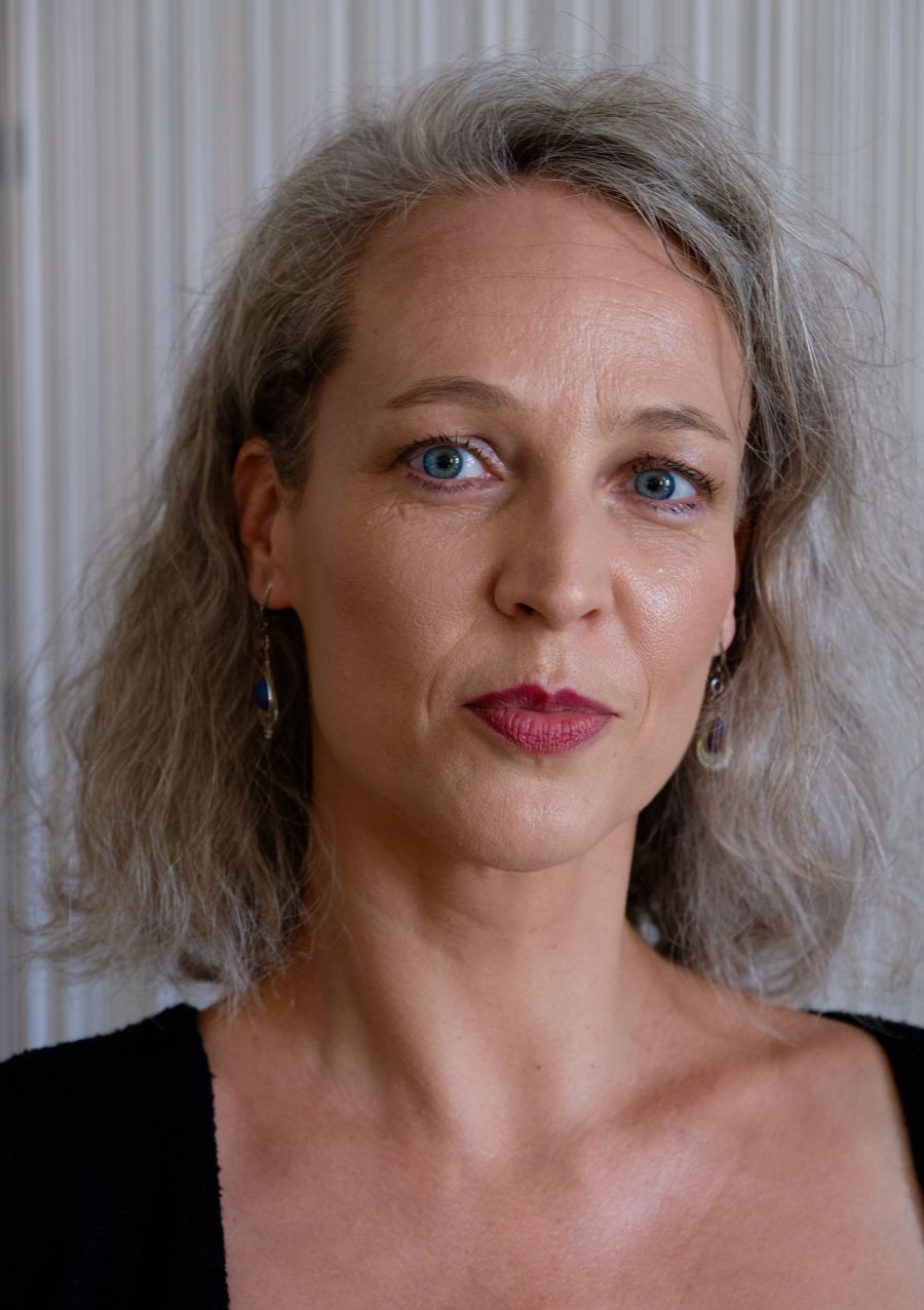 Dr. Verena E. Brunschweiger