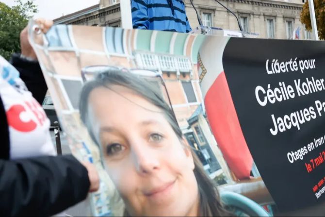 Frankreich Iran Paar