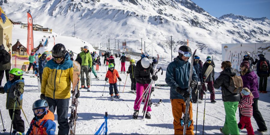 Skifahren Ansturm Besucher