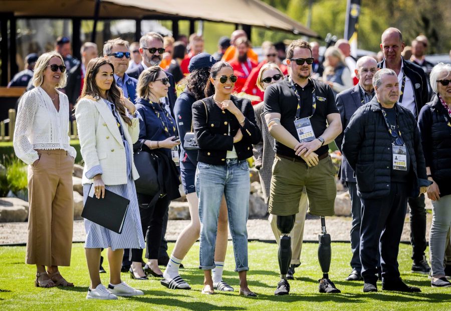 Am zweiten Tag zeigte sich Meghan im lockeren Look.