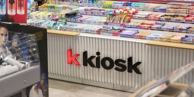 Valora betreibt unter anderem die k Kiosk Filialen, aber auch andere Läden und Gastronomieangebote, die sich hauptsächlich an gut frequentierten Orten wie Bahnhöfen oder Flughäfen befinden. (Archivbild) valora